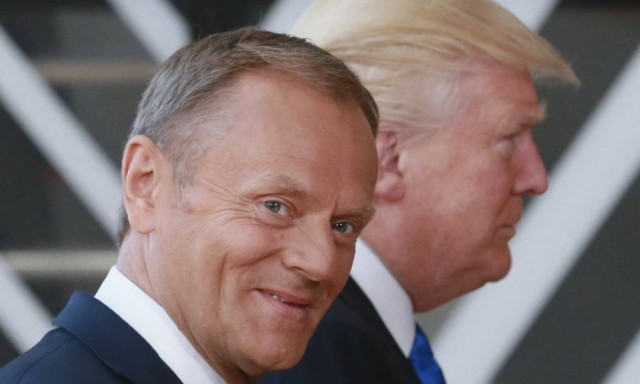 Ντόναλντ Τουσκ και Ζαν- Κλοντ Γιούνκερ υποδέχθηκαν τον Ντόναλντ Τραμπ στις Βρυξέλλες (Pics)