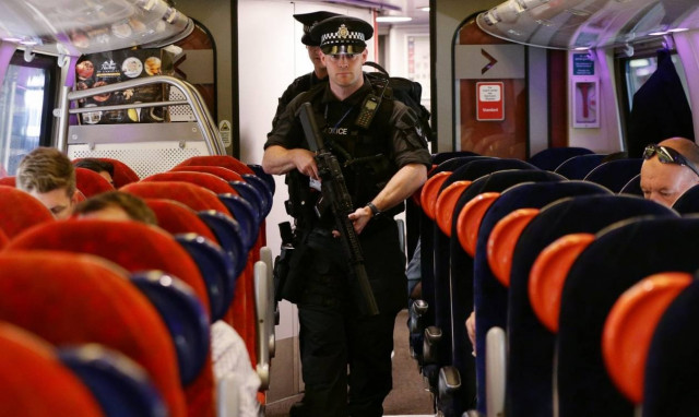 Τρομοκρατική επίθεση Μάντσεστερ: Οκτώ οι ύποπτοι για τη βομβιστική επίθεση