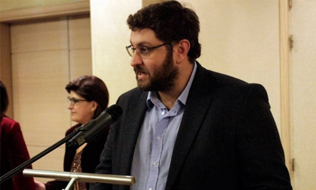 «Αναδίπλωση» Ζαχαριάδη: Λεκτική υπερβολή τα περί συγκυβερνήσεως με την τρόικα