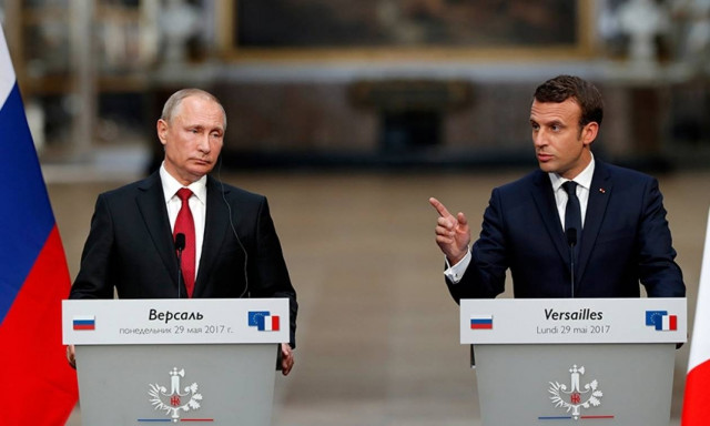 Μακρόν προς Πούτιν: Άμεσα αντίποινα για τα χημικά στη Συρία