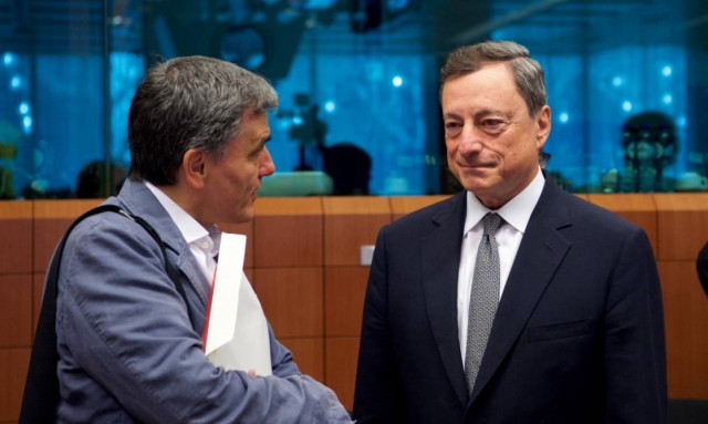 Απανωτά «χαστούκια» για την κυβέρνηση: «Πάγος» από τον Ντράγκι για την ποσοτική χαλάρωση