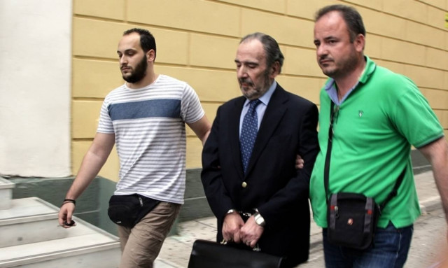 Εξεταστική για την Υγεία: Πρώτος μάρτυρας ο Μαρτίνης για το σκάνδαλο του «Ερρίκος Ντυνάν»