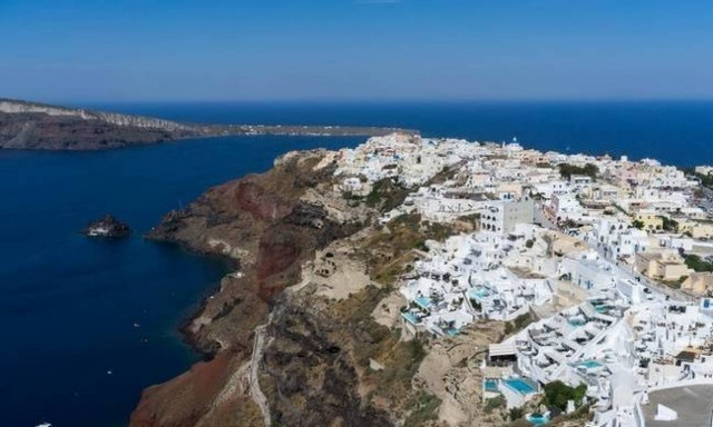 Καιρός σήμερα: Ο Ιούνιος και το καλοκαίρι μπαίνουν με ζέστη και... τοπικές βροχές (pics)