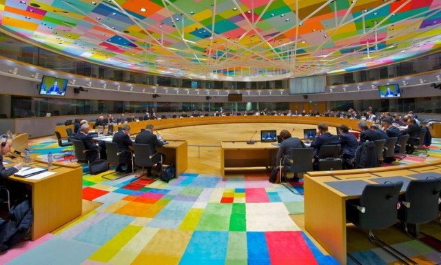 Σύνοδο Κορυφής «φωτογραφίζει» η Αθήνα μετά τη ψυχρολουσία από ευρωπαίο αξιωματούχο για το QE