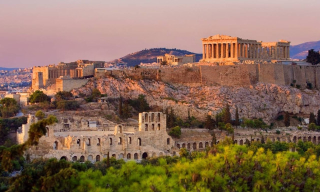 Fairfax Group offers vote of confidence to Greece