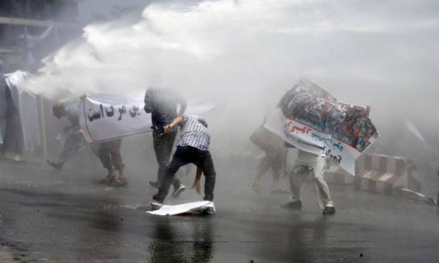 Ένταση στην Καμπούλ μετά το μακελειό: Τέσσερις νεκροί στη διάρκεια διαδήλωσης (pics)