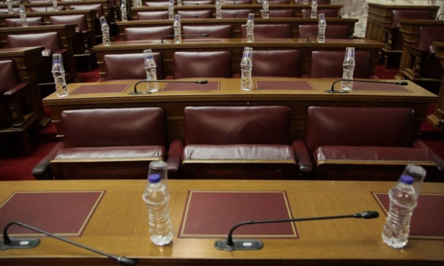 Βουλή: Σε διαβούλευση τέθηκε το σχέδιο νόμου για την τριτοβάθμια εκπαίδευση