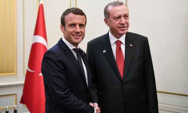 Τηλεφωνική επικοινωνία Μακρόν - Ερντογάν: Αυστηρό μήνυμα της Γαλλίας στον «Σουλτάνο»