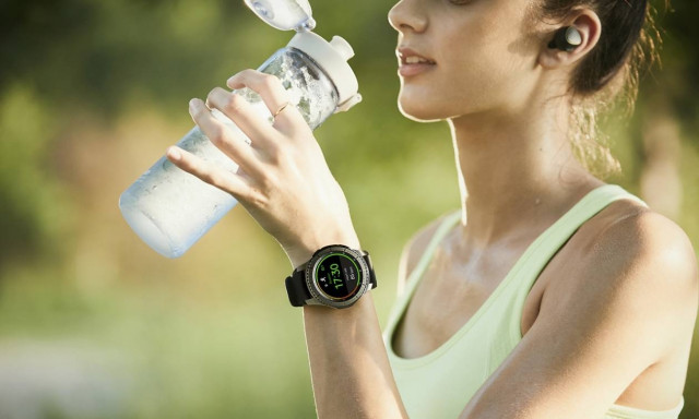 Κάτι κινείται στην παγκόσμια αγορά των wearables