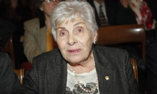 Επίτιμη διδάκτωρ του Πανεπιστημίου Αθηνών η Κική Δημουλά