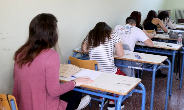 Πανελλήνιες Πανελλαδικές 2017: Τα θέματα και οι απαντήσεις στη Νεοελληνική Γλώσσα - Έκθεση