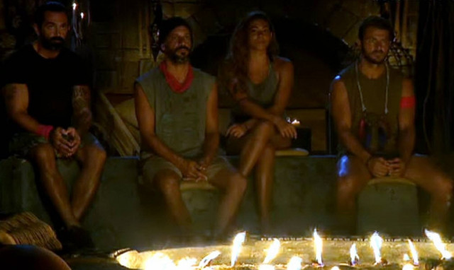 Survivor: Οι «Διάσημοι» έμειναν τρεις... Δείτε ποιός αποχώρησε από το παιχνίδι (video)