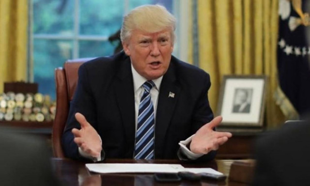 Λευκός Οίκος: Ο Ντόναλντ Τραμπ προσφέρθηκε να βοηθήσει στην αποκλικάκωση της κρίσης