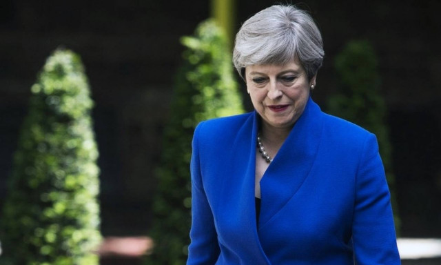 Εκλογές Βρετανία: Η Τερέζα Μέι επιβεβαιώνει το σχηματισμό κυβέρνησης με την υποστήριξη του DUP