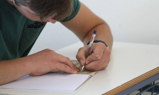 Πανελλήνιες 2017: Αυτά είναι τα θέματα στα Μαθηματικά Κατεύθυνσης