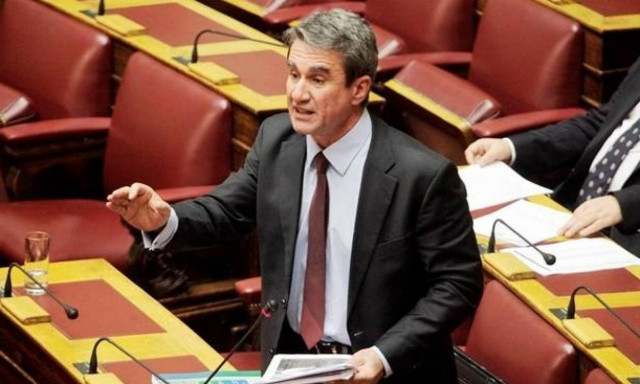 Βουλή: Αποχώρησε από τη συνεδρίαση η Δημοκρατική Συμπαράταξη