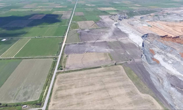 Αμύνταιο: Άλλαξε ο χάρτης μετά την κατολίσθηση στο ορυχείο της ΔΕΗ (pics+vid)