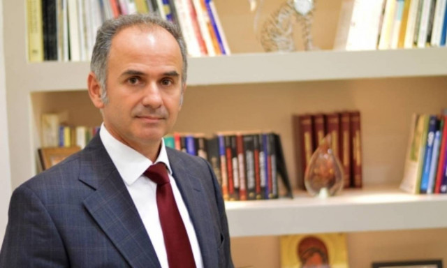 Κιρσοί και καλοκαίρι: Όσα πρέπει να ξέρετε για να μην πονάτε