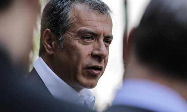 Θεοδωράκης: Ομαλά εξελίσσεται η πορεία της υγείας του - Τι αναφέρει το ιατρικό ανακοινωθέν