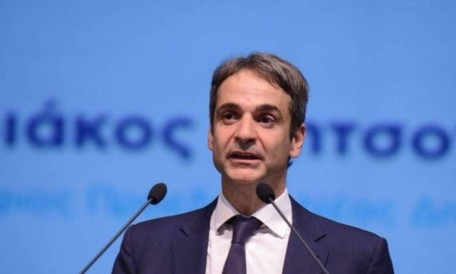 ND leader Mitsotakis visits quake-stricken Mytilene