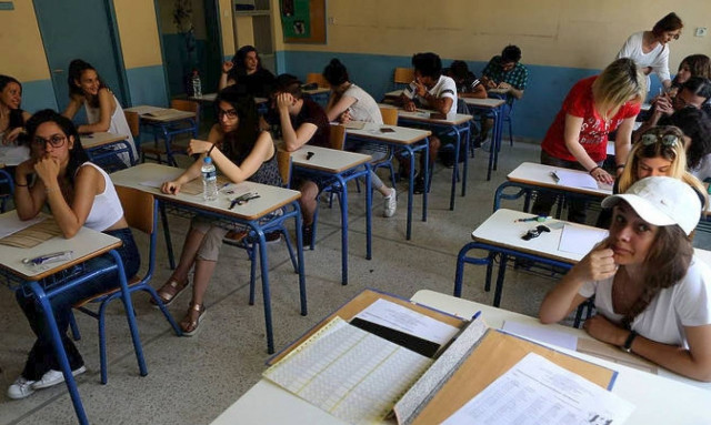 Πανελλήνιες Πανελλαδικές 2017: Με πέντε μαθήματα συνεχίζονται οι εξετάσεις στα ΕΠΑΛ