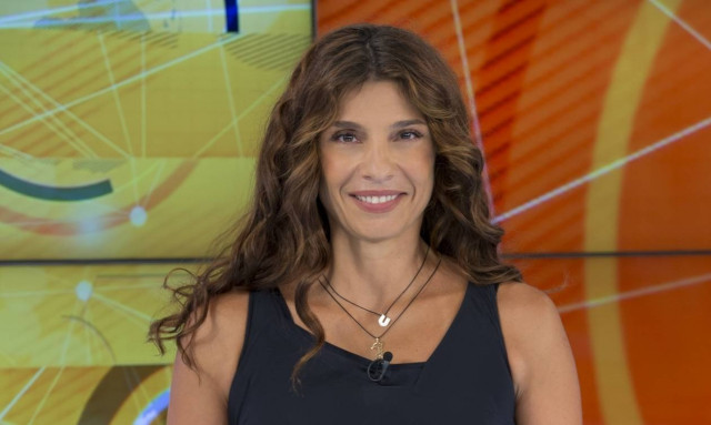 Φεύγει από το 10.00-12.00 η Τσαπανίδου