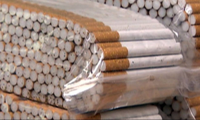 Freighter allegedly carrying contraband cigarettes led to Heraklio
