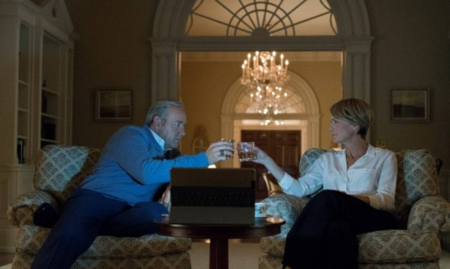 Στο σφυρί το σπίτι των Άντεργουντ από το House of Cards (Pics+Vid)