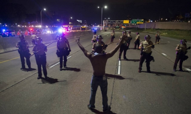 Βίαιες συγκρούσεις στη Μινεσότα: Πεδίο μάχης το Σεντ Πολ – 18 συλλήψεις