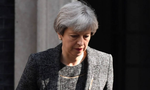 Τερέζα Μέι: Η Βρετανία δεν θα εξαναγκάσει κανέναν Ευρωπαίο να φύγει μετά το Brexit