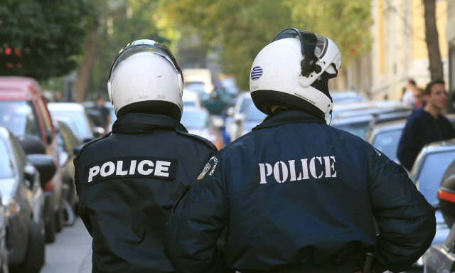 Προσαγωγή γνωστής παρουσιάστριας στο Αστυνομικό τμήμα - Δεν είχε πληρώσει την ασφάλεια του ΙΧ