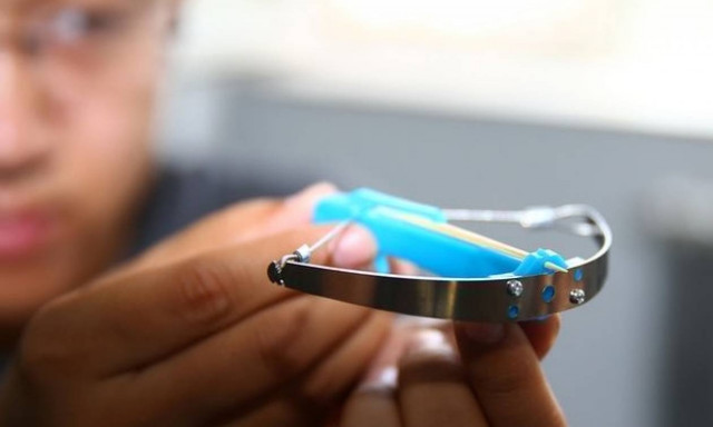 Χαμός στην Κίνα με το νέο παιχνίδι που εκτοξεύει οδοντογλυφίδες