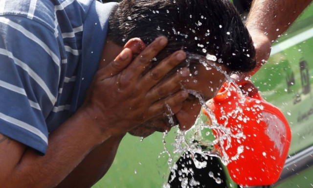 Καύσωνας: Κλιματιζόμενες αίθουσες ανοικτές για το κοινό στη Θεσσαλία