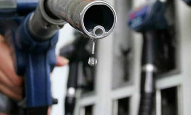 Εξαρθρώθηκε κύκλωμα που μετέφερε χημικά προϊόντα για νοθεία καυσίμων