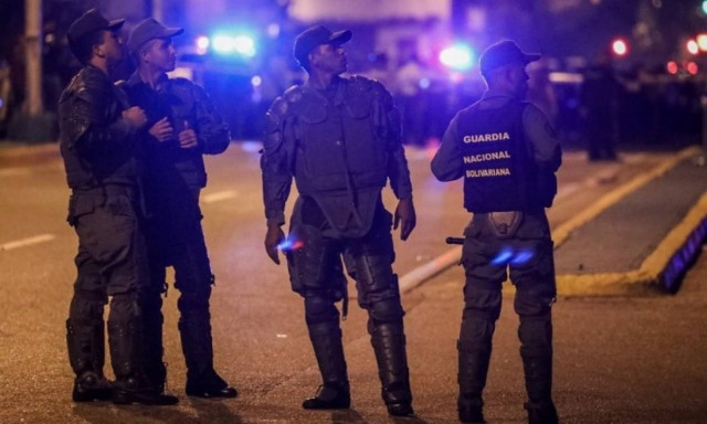 Βενεζουέλα: Επίθεση με ελικόπτερο της αστυνομίας στο κτήριο του ανώτατου δικαστηρίου