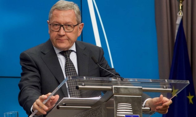 Ρέγκλινγκ: Η Ελλάδα πρέπει να επιστρέψει στις αγορές