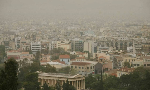 Το όζον «πνίγει» την Αττική: Ξεπέρασε τα όρια συναγερμού