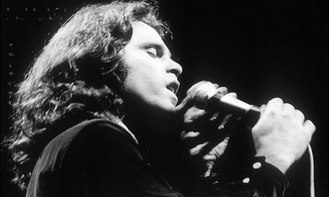 Σαν σήμερα το 1971 πεθαίνει ο τραγουδιστής των Doors Τζιμ Μόρισον