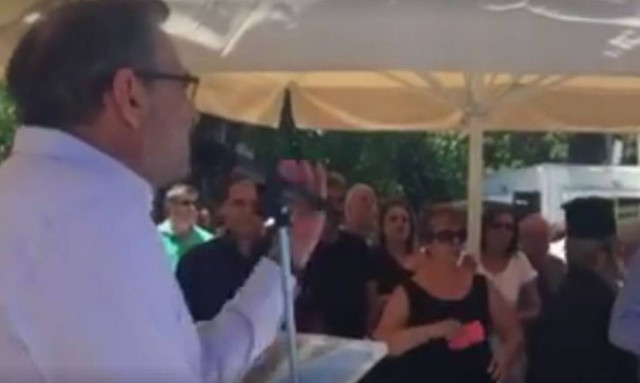 Τσακνής σε Ραχήλ Μακρή: Βγάλτε το σκασμό επιτέλους (vid)