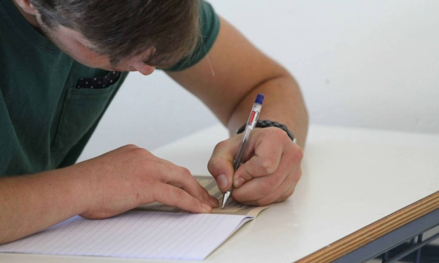 «Ασανσέρ» οι βάσεις 2017: Πτώση στις Πολυτεχνικές - Άνοδος στα Παιδαγωγικά