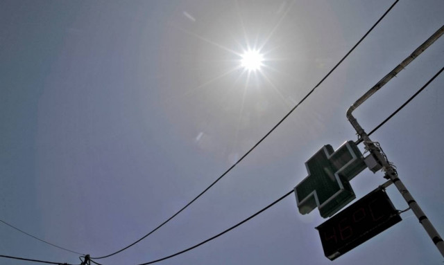 ΝΔ: Χωρίς κεντρικό κλιματισμό νοσοκομεία της χώρας την ώρα του καύσωνα