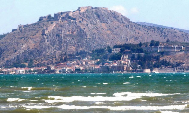 Καιρός τώρα: Ισχυρά μελτέμια και νέα πτώση της θερμοκρασίας την Τρίτη (4/7)