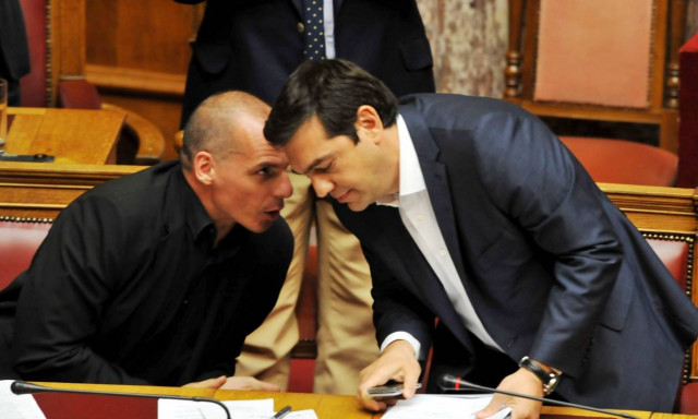 Ο Βαρουφάκης απαντά για το παράλληλο νόμισμα: Είχε συζητηθεί στο σπίτι του Τσίπρα!