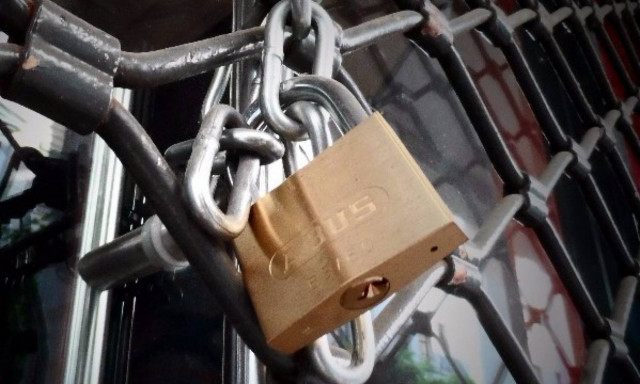 Σοκ για τις επιχειρήσεις: Η κρίση πενταπλασίασε τα «λουκέτα»