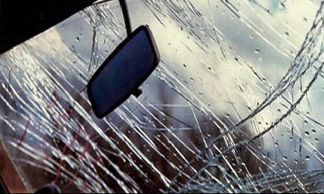 Πάτρα: Πέρασαν με κόκκινο, τράκαραν με ταξί και μετά έδειραν τον πελάτη!