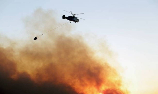 Three fire men injured in Zevgolatio fire in Corinth