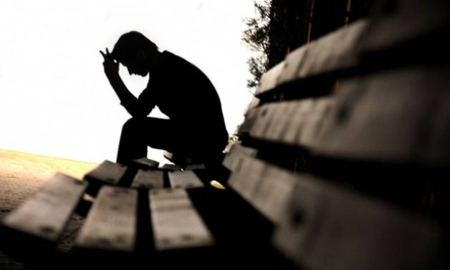 Έργα και ημέρες ΣΥΡΙΖΑ: «Τσεκούρι»18,9% μέσα σε δύο χρόνια στους μισθούς του ιδιωτικού τομέα