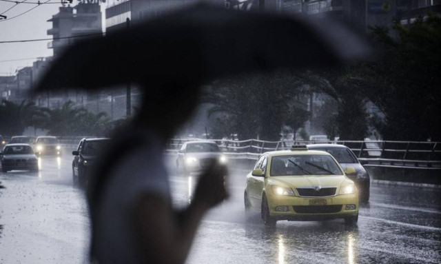 Καιρός - «Βόμβα» Καλλιάνου: Ανησυχώ για τις σφοδρές καταιγίδες που έρχονται