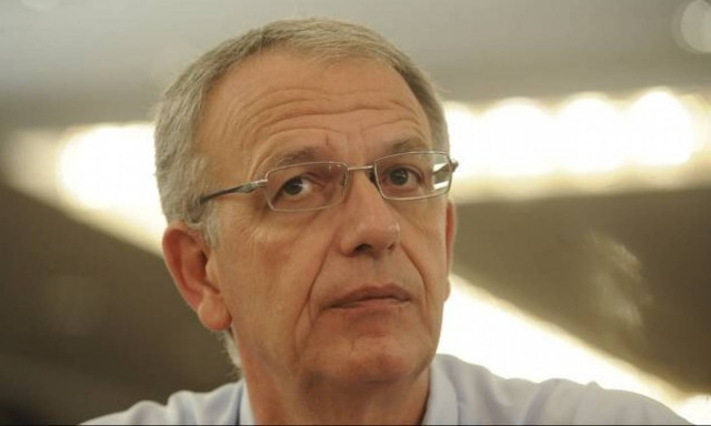 Ρήγας σε άλλη διάσταση: Βλέπει έξοδο από τα μνημόνια