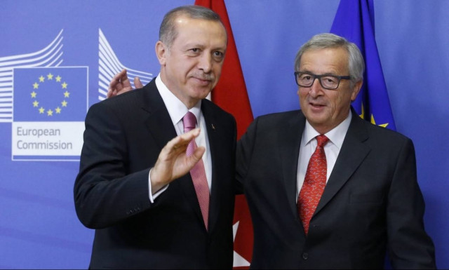 Γιουνκέρ σε Ερντογάν: Τέλος η Ευρώπη αν επαναφέρεις τη θανατική ποινή